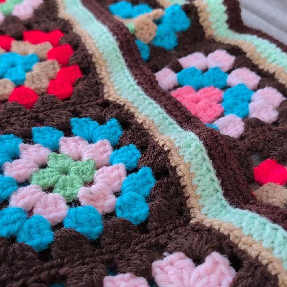 Colorful Crochet Granny Square Blanket Vintage Lap Throw Decoration